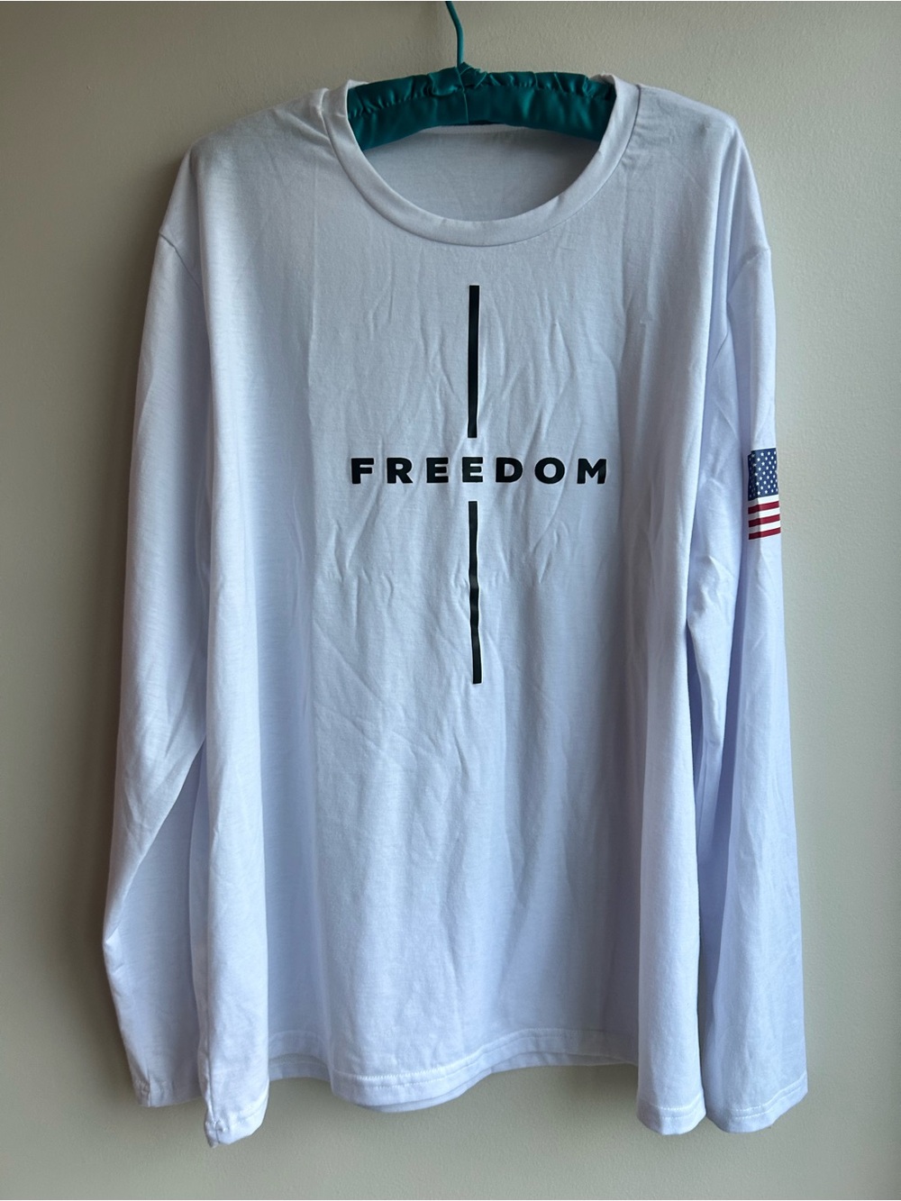 FREEDOM Graphic Long-Sleeve Tee - White